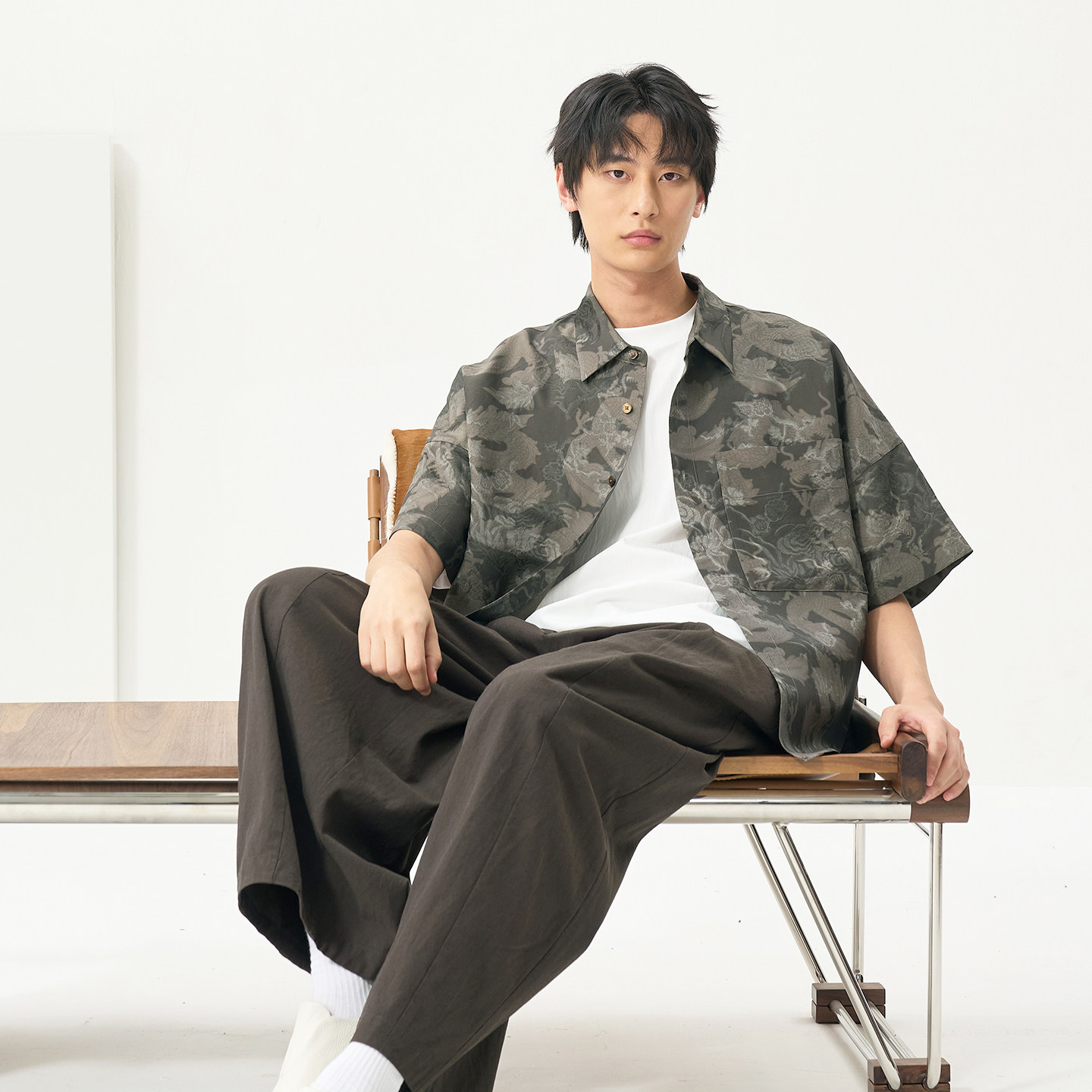 新中式轻国风翻领男装衬衣百搭龙纹图腾宽松夏日男士冰丝短袖衬衫