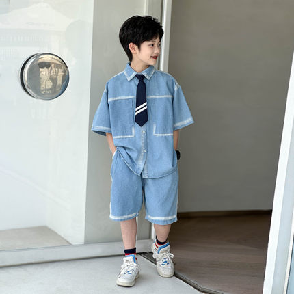 男童夏季牛仔衬衫领带套装帅气洋气两件套学院风潮2026透气薄款