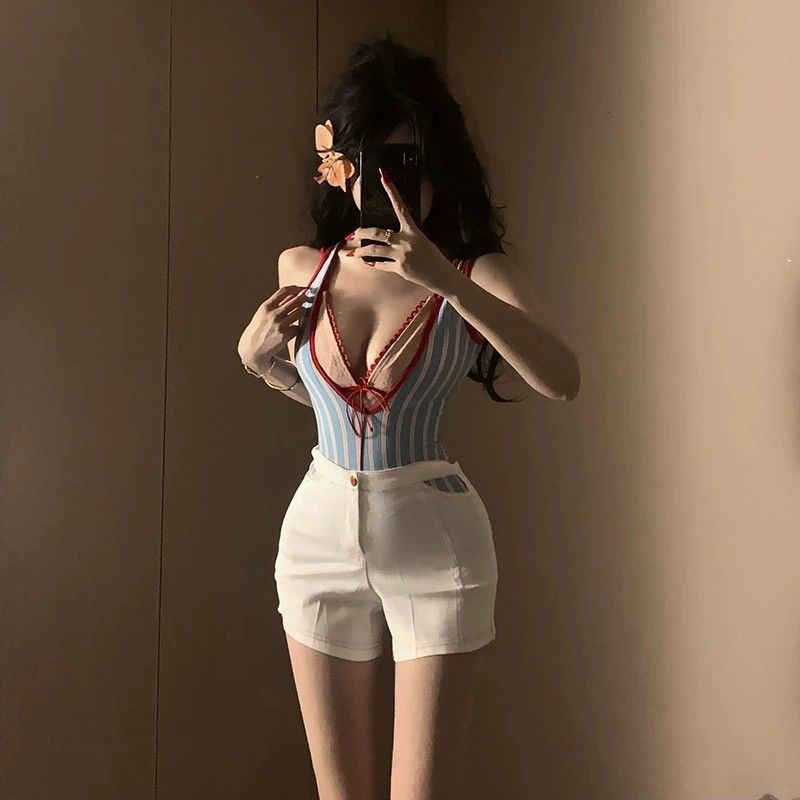 新款原创分体比基尼泳衣女性感纯欲网红风高级感小胸显瘦海岛度假