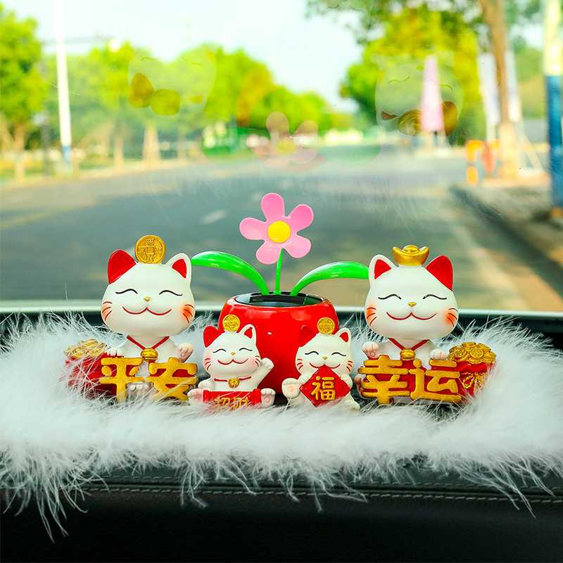 有趣招财猫车载小摆件高级汽车