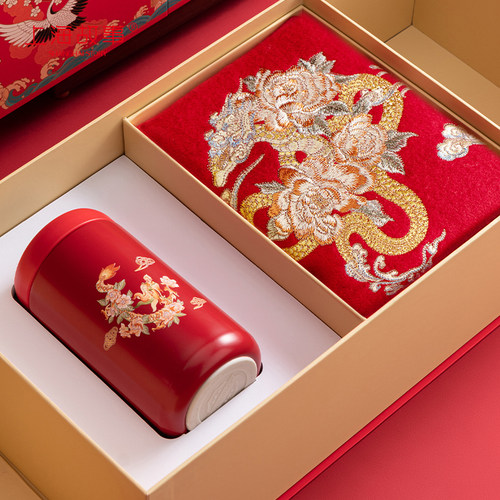 上海故事蛇年羊毛礼盒围巾