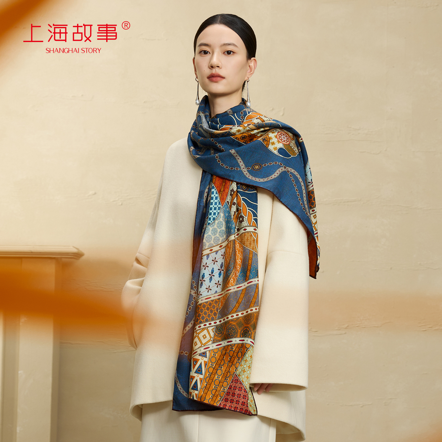 双面印花 桑蚕丝羊毛材质  精美礼盒