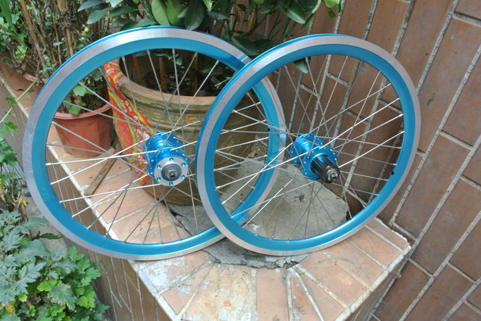 Roues de vélo cyclisme sur route 20 pouces - Ref 2361490 Image 1