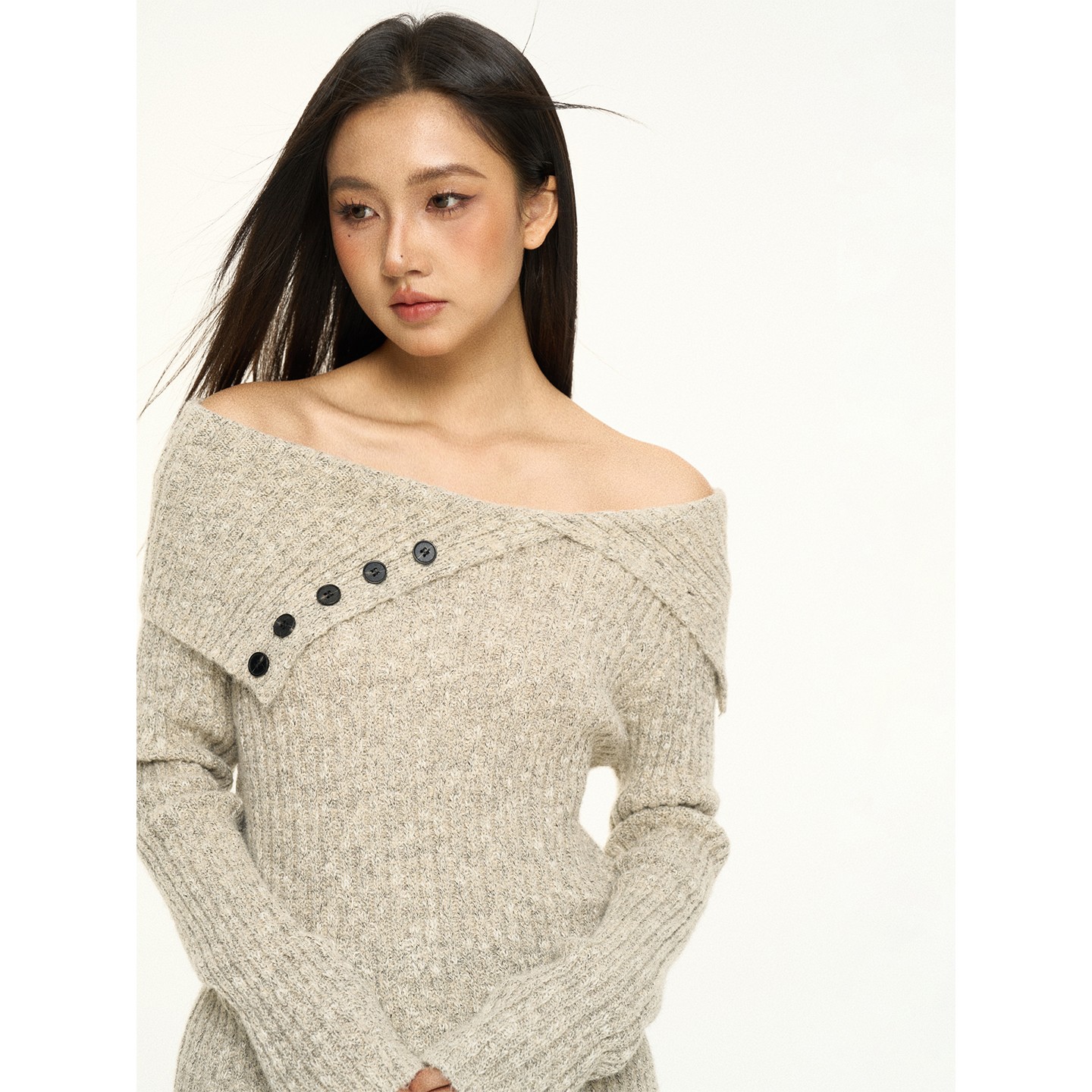 AILITI秋冬美式复古一字露肩翻领钮扣针织衫老钱风毛衣女设计感潮