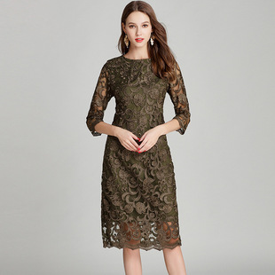气质连衣裙蕾丝镂空2023夏季新款显瘦收腰遮肚子小个子中长款女裙