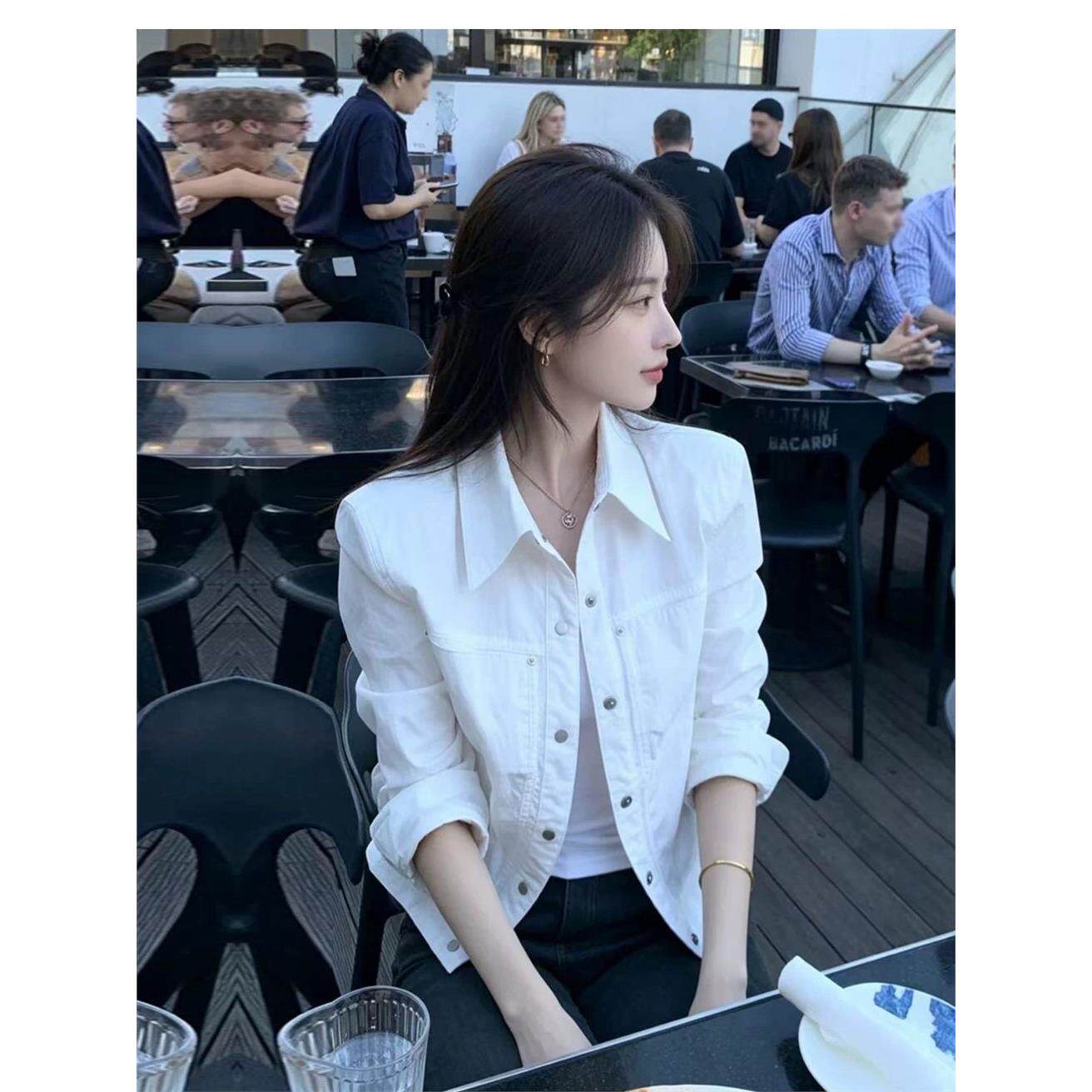 白色牛仔外套女春秋季老