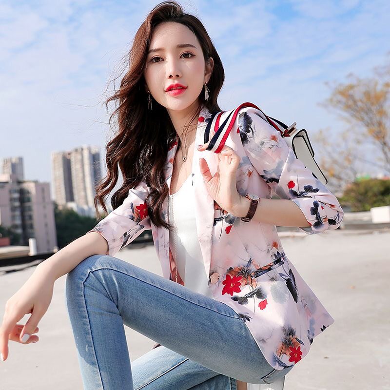 春夏网红印花小西装外套