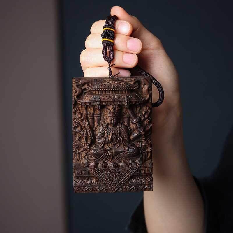 吉祥】沉香木雕刻千手观音牌子吊坠项链生肖鼠八大守护神文玩手把