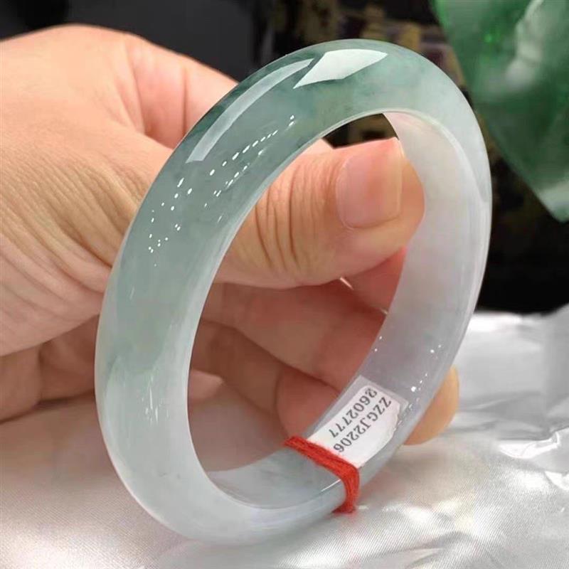 天然正品玉石玉镯油青绿翡翠色玉手镯浅绿飘花贵州翠绿玉镯子女款