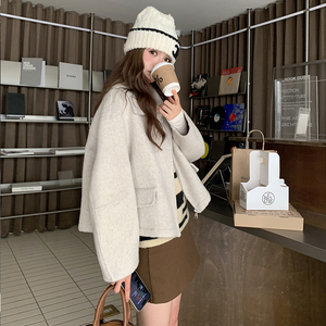 现货 092-2536米杏色双面呢P275控418图片
