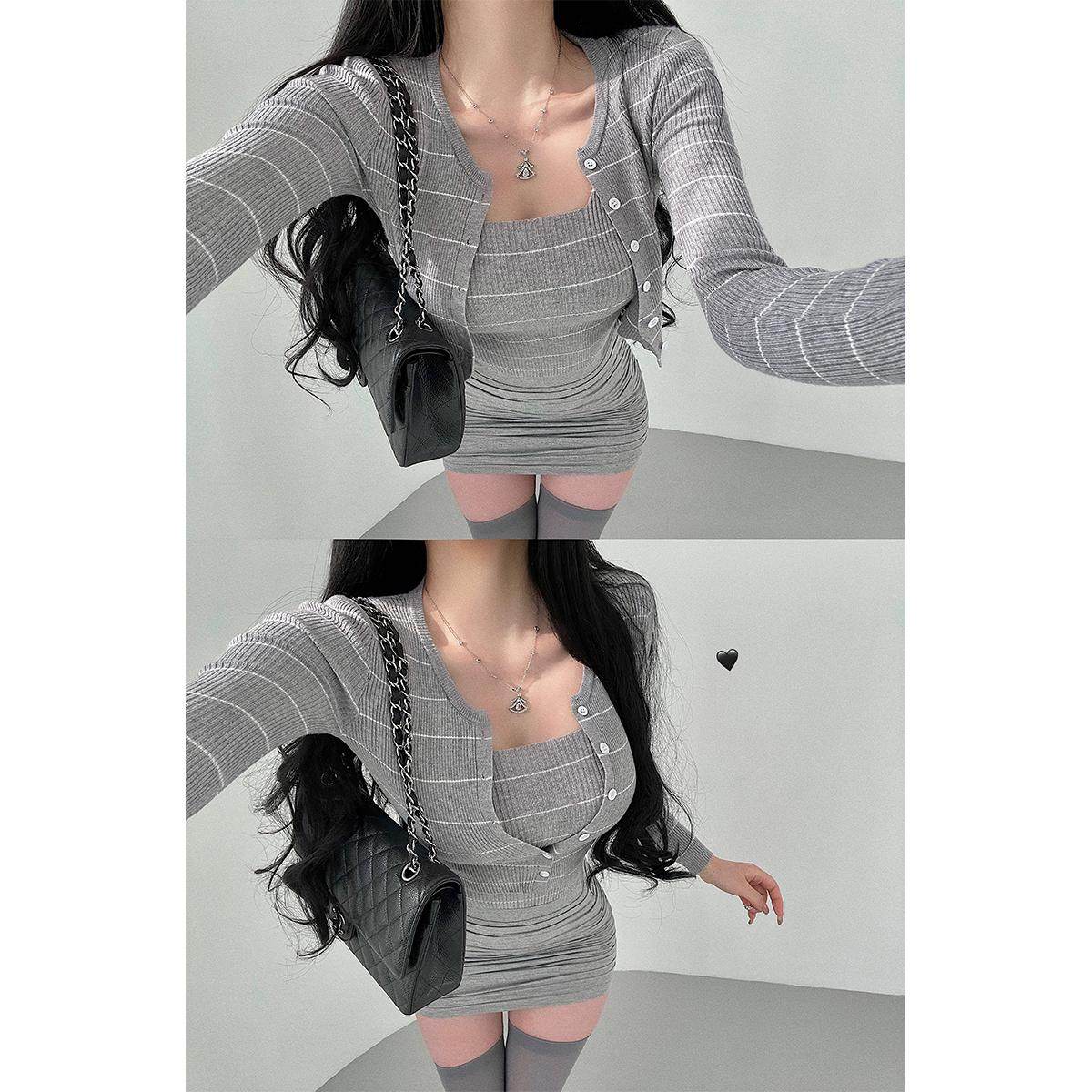 YoungGirlDay韩系纯欲单排扣长袖短款条纹针织开衫吊带背心两件套,女装/女士精品,时尚套装,淘宝优惠券,粉丝福利购,淘宝优惠卷