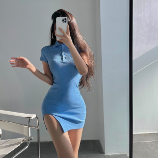 YoungGirlDay 打底连衣裙短裙 辣妹性感紧身显瘦翻领下摆开叉短袖