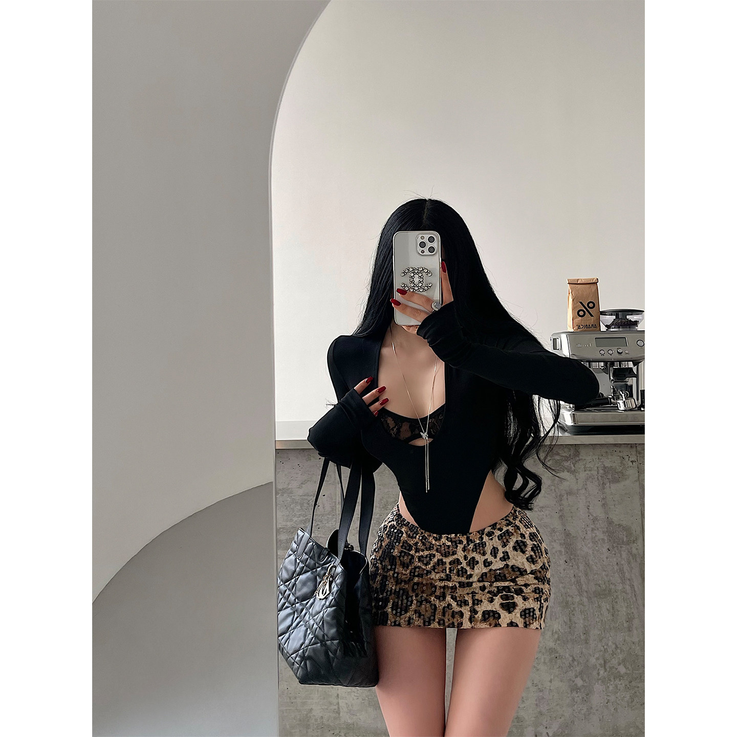 YoungGirlDay 美式辣妹性感蕾丝文胸吊带深V领长袖连体衣上衣套装