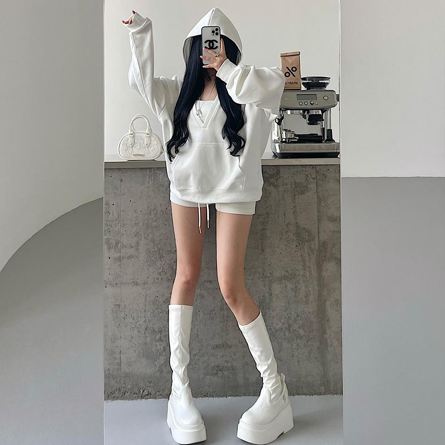 V领连帽卫衣高腰抽绳短裤套装