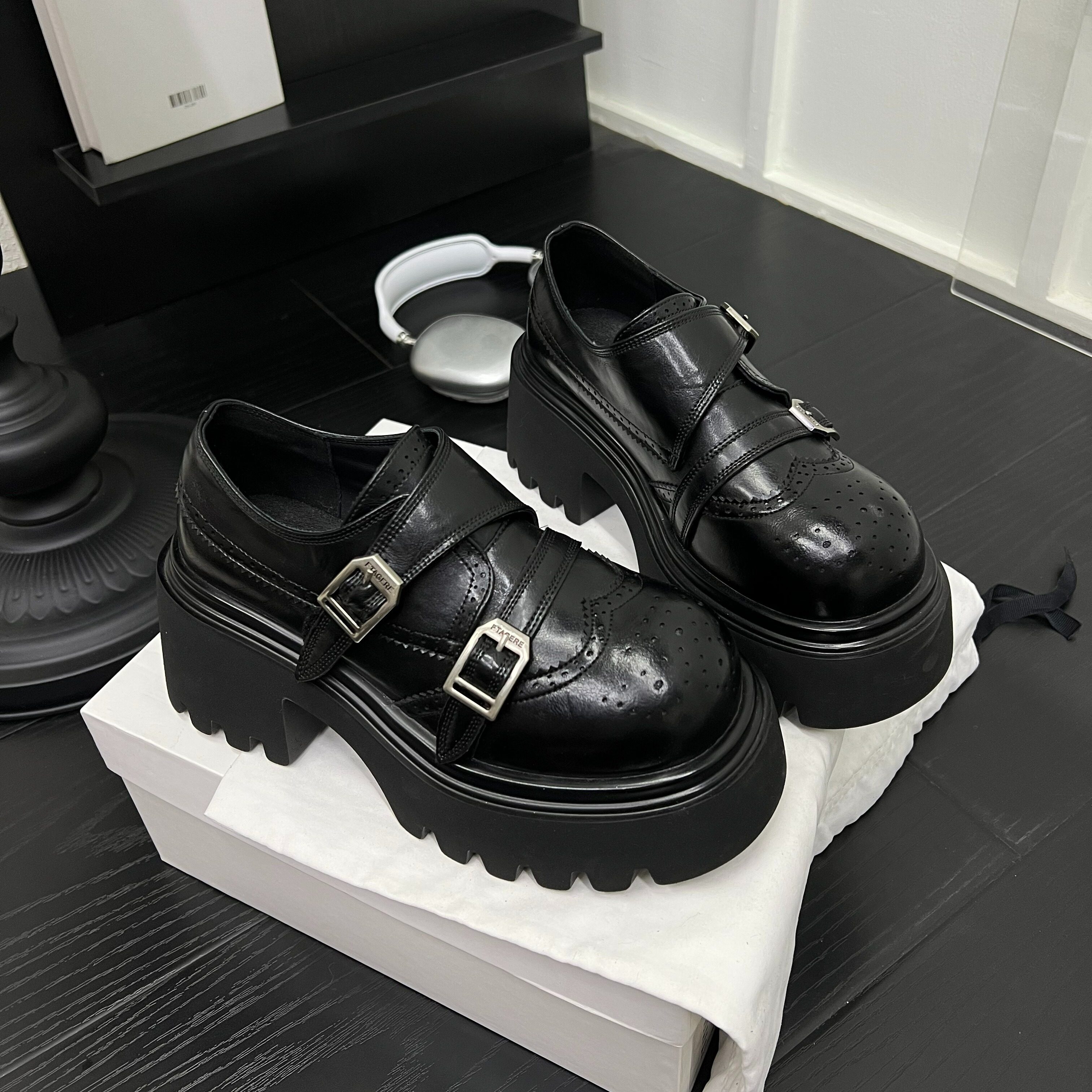 超火真皮双卡扣魔术贴厚底增高小皮鞋女2025新款百搭加绒乐福鞋潮,女鞋,乐福鞋（豆豆鞋）,淘宝优惠券,粉丝福利购,淘宝优惠卷