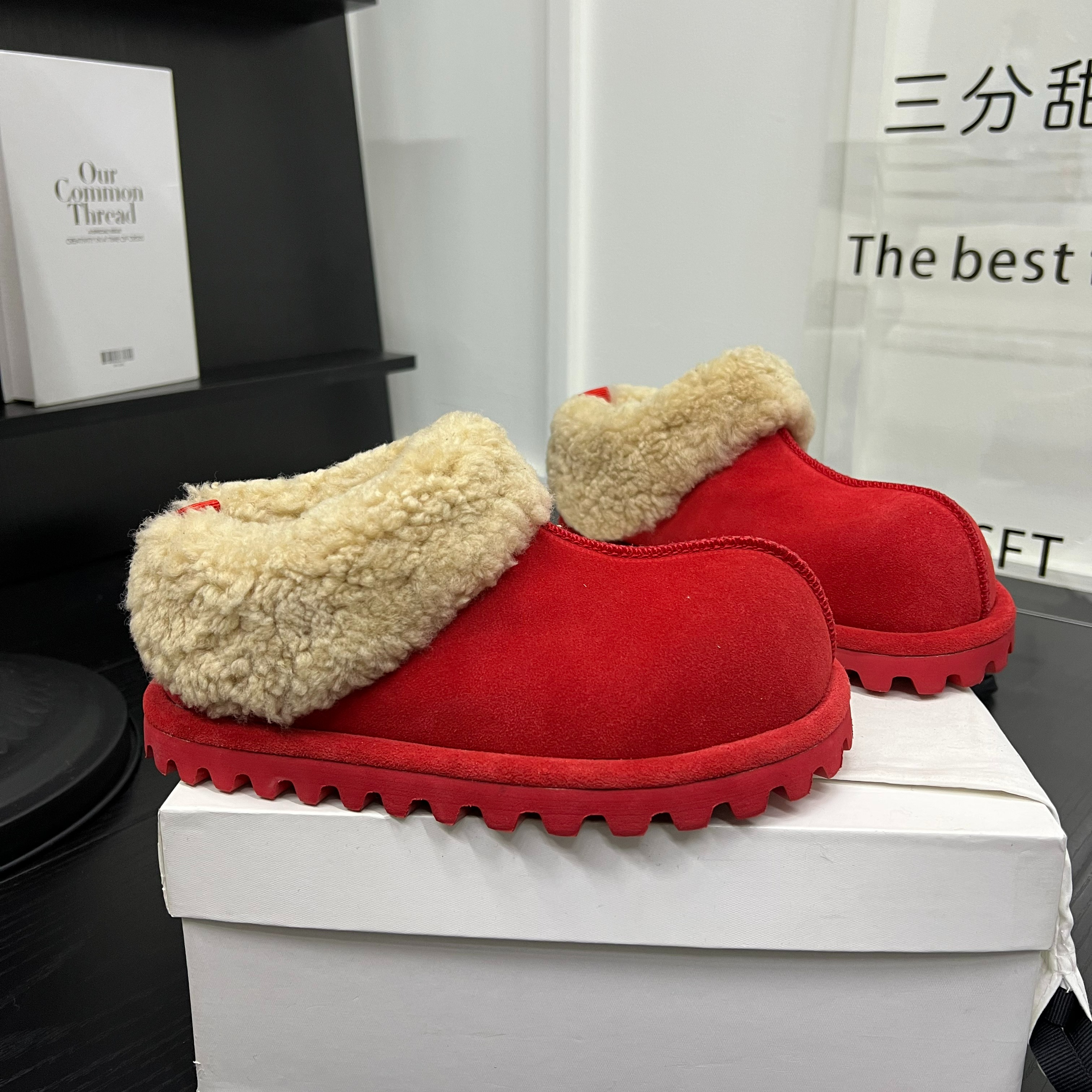 明星同款红色羊毛平底雪地靴女冬季新款加绒保暖毛毛鞋棉鞋ins潮