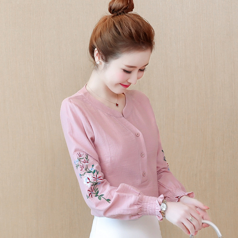 秋装2019新款潮流时尚洋气v领初秋女上衣轻熟纯棉打底衫长袖衬衫在类目 女装/女士精品, 衬衫中 - 来自Buy2taobao.com提供专业的淘宝代购服务