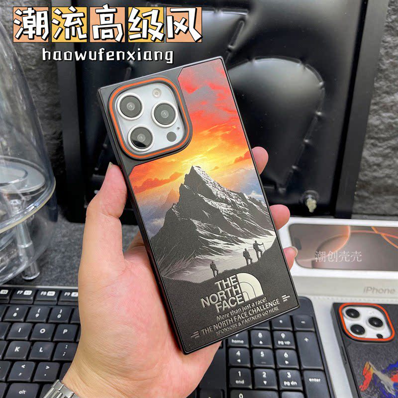 潮牌高级感攀登爬山行者看日落适用iPhone15plus苹果16promax方形手机壳14pro磁吸13创意12保护套11个性男女