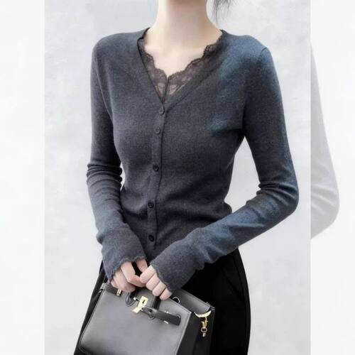 2026早春气质上衣高级感蕾丝打底