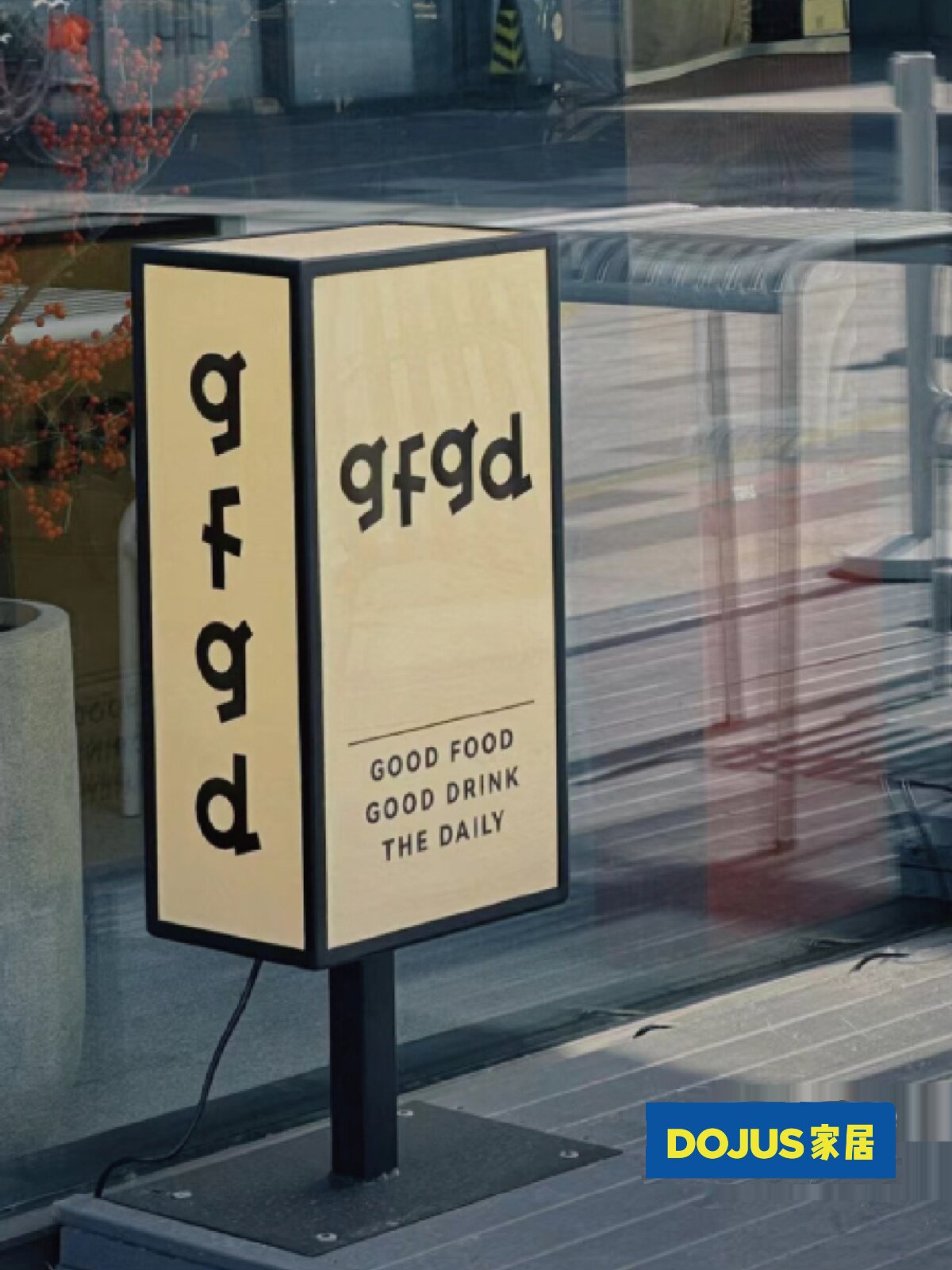 落地灯箱户外防水广告牌亚克力充电款灯箱网红门头可移动招牌定制