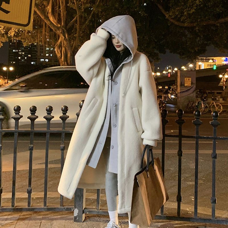 高级感羊羔毛外套女冬季