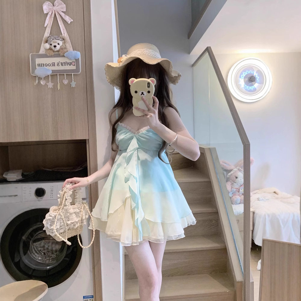 小兔不乖温柔甜美度假风套装裙