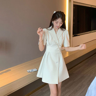 小个子白色西装裙女夏2025新款