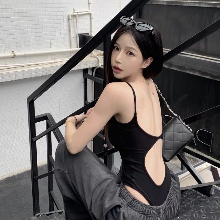 黑色露背吊带背心女春夏外穿内搭设计感辣妹修身无袖打底连体上衣,女士内衣/男士内衣/家居服,保暖背心,淘宝优惠券,粉丝福利购,淘宝优惠卷