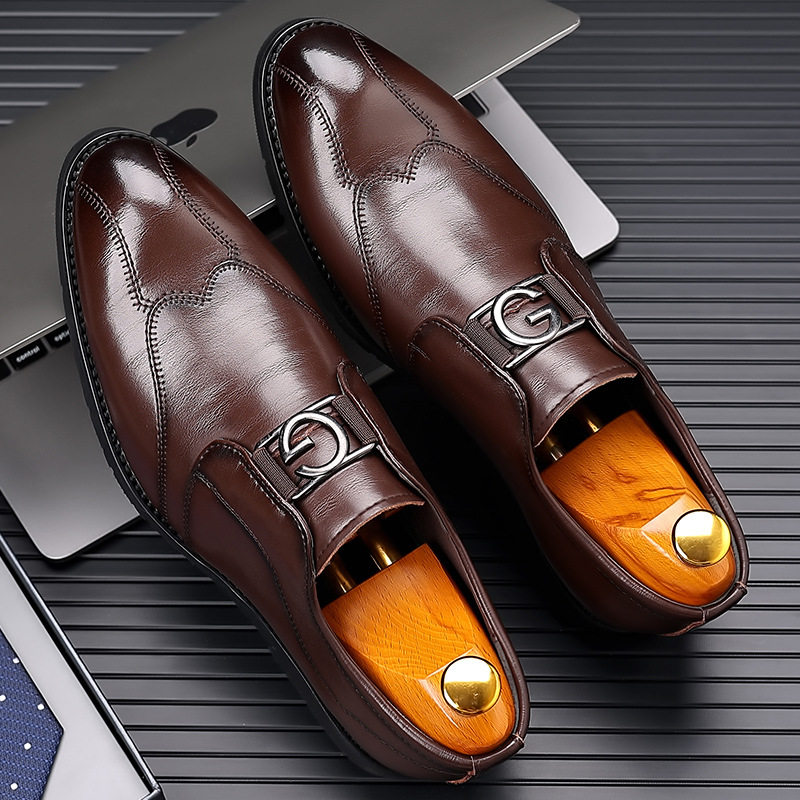男士布洛克尖头真皮商务婚鞋