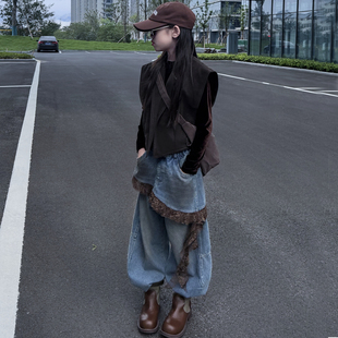 女童2026秋冬设计感蕾丝屁帘牛仔裤丝绒打底衫马甲三件套装时尚潮