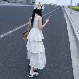 2026女童装夏季新款韩版时尚休闲百搭吊带连衣裙收腰显瘦蛋糕裙夏