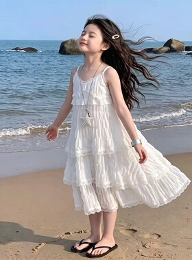 夏季女童白色吊带连衣裙巨好看