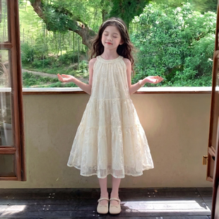 女童2026无袖蕾丝连衣裙夏季杏色中裙大摆度假风洋气薄款夏装