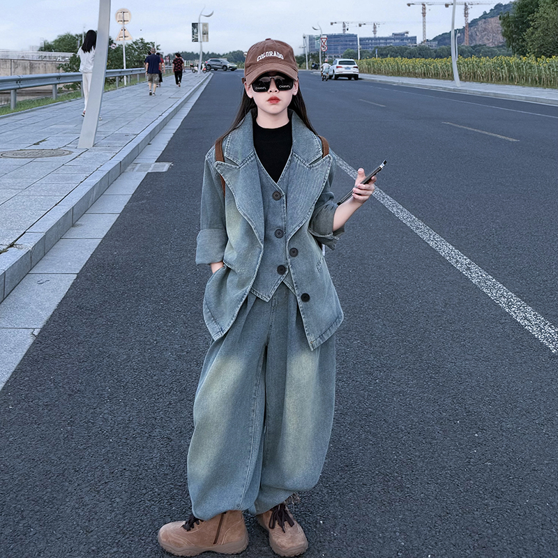 女童韩版牛仔裤套装春秋季2025新款儿童洋气松弛感西装外套阔腿裤