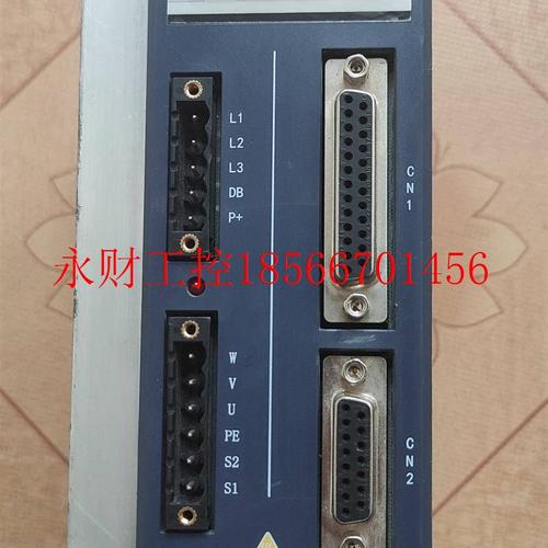 议价伺服驱动器DHE3204VT(SN2)包￥