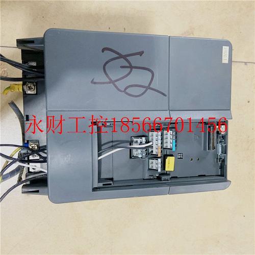 议价6SE6420-2AD27-5CA1西门子M420  7.5KW变频器6SE6420-2UD27￥