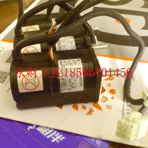 议价R88M-10姆030H-A欧龙编器R88码M-U2U0030HATH-A￥