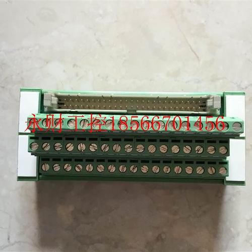 议价UM45-FLKS50 2962696 菲尼克斯 端子台 现货￥