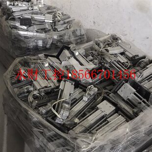 R16N1￥ 200B 议价SMC电缸 电动模组LEYG25LAC