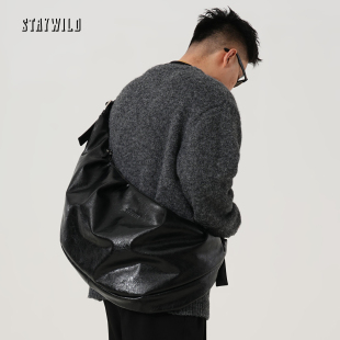 褶皺小羊皮PU皮牛角包斜挎包皮質男女包流浪餃子包秋冬 STAYWILD