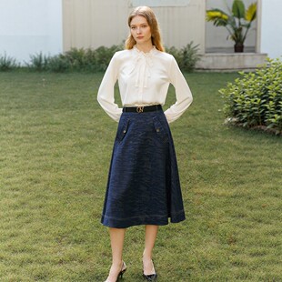 字母垂感过膝牛仔半身裙007品牌折扣店25秋A字裙子 腰带时尚 度