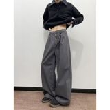 灰色