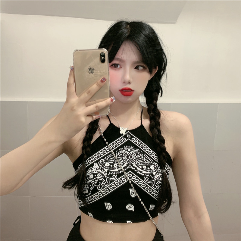 Women's short sleeveless top with suspender vest