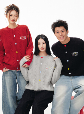 BIPOLAR绞花多色纽扣开衫毛衣撞色圆领本命年红色情侣装宽松外套