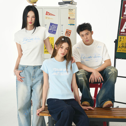 BIPOLAR云朵蕾丝贴布短袖