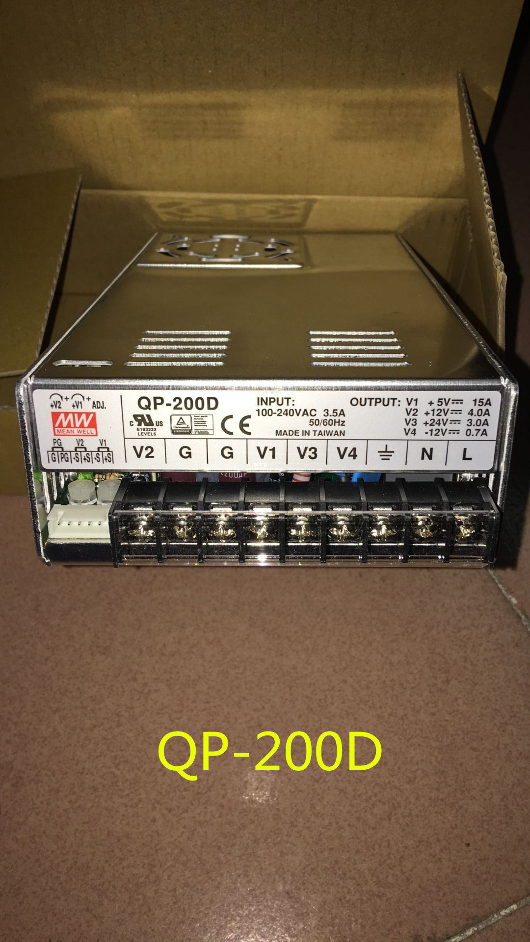 台湾明纬QP-200D 200F /5V15A/12V4A/24V3A/-12V0.7A四路开关电源