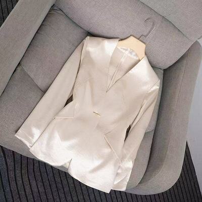 2025新款时尚西装外套女春夏七分袖薄款显瘦洋气小西服中青年上衣