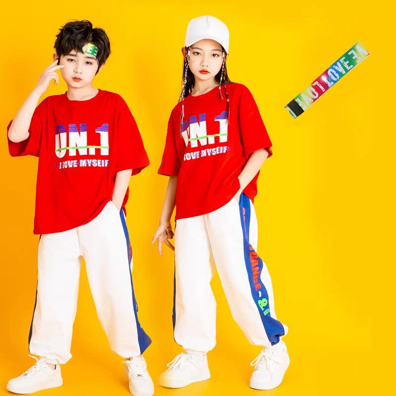 街舞儿童潮服六一小学生运动会舞蹈演出服炸街嘻哈表演团体操班服
