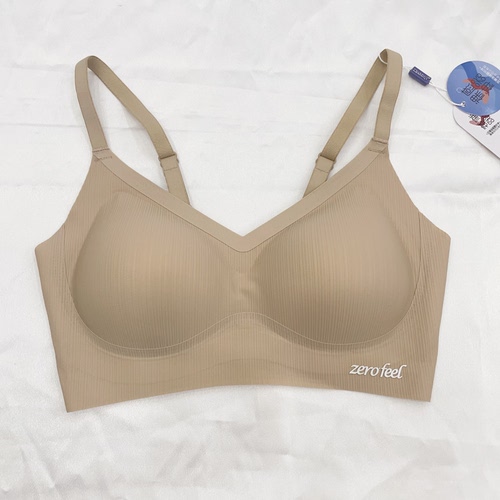 无痕内衣女3D果冻条软支撑性感集中聚拢收副乳防下垂无钢圈文胸罩