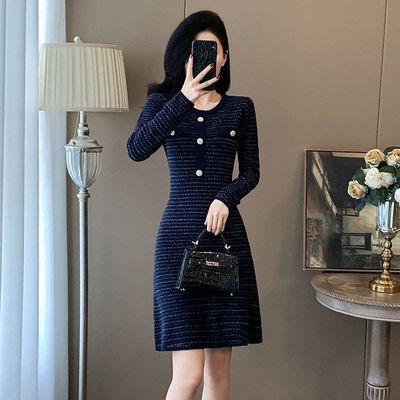 十三行女装气质蓝色小香风针织连衣裙女秋冬季A字高腰内搭毛衣裙